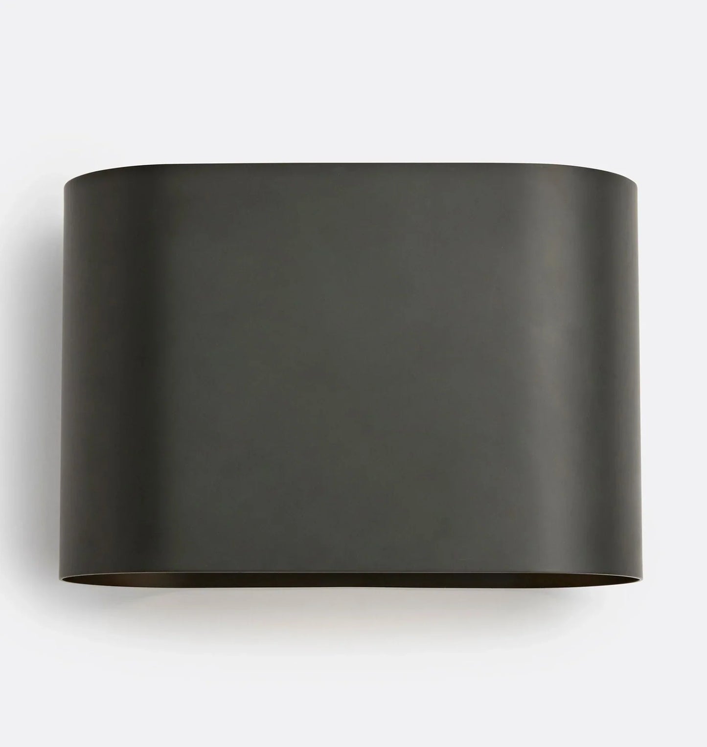 Kivra – Curved Wall Lamp in Nordic Design
