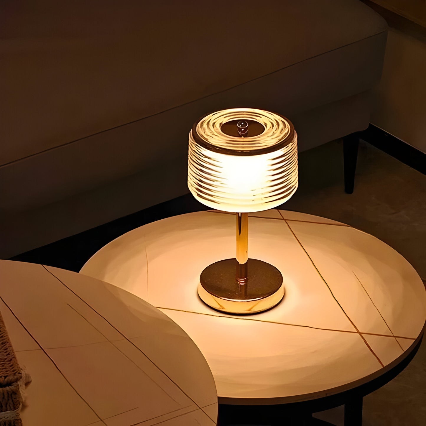 Hjalda – Modern LED Ring Table Lamp