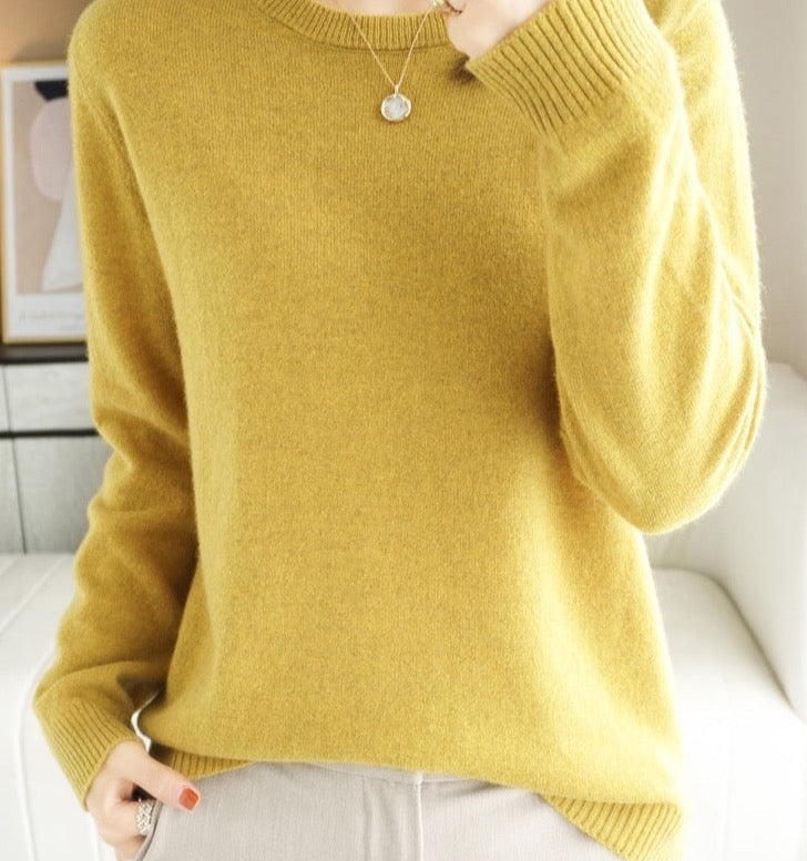 Odette Women's Knitted Jumper – Soft Fitted Knit with Elegant Everyday Style