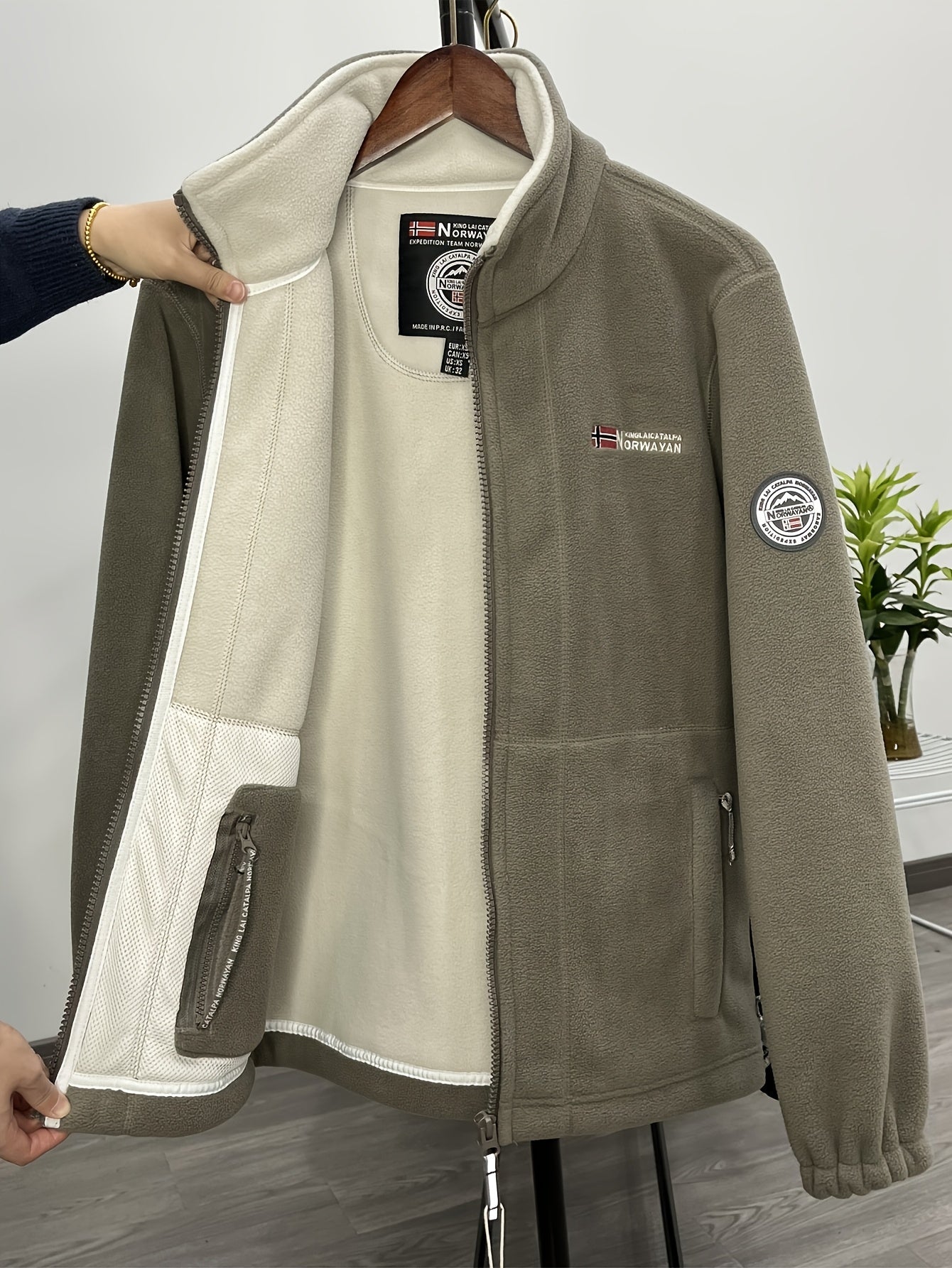 Finley Men's Fleece Jacket – Thermal Outdoor Zip Up Lightweight Winter Coat