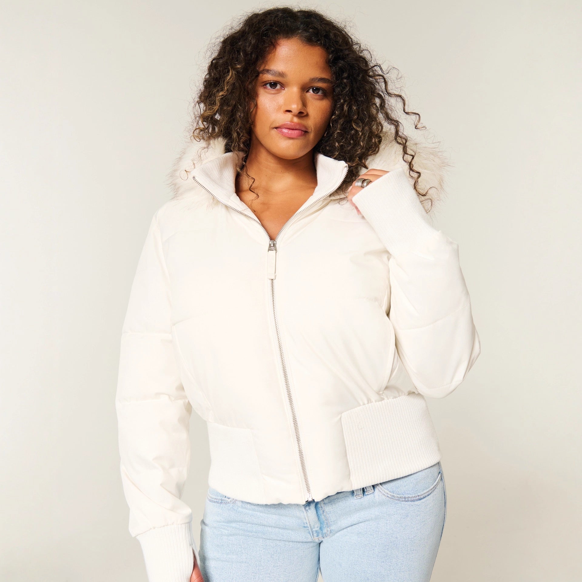Scarlett Women's Winter Puffer Coat – Faux Fur Hood Cropped Warm Jacket