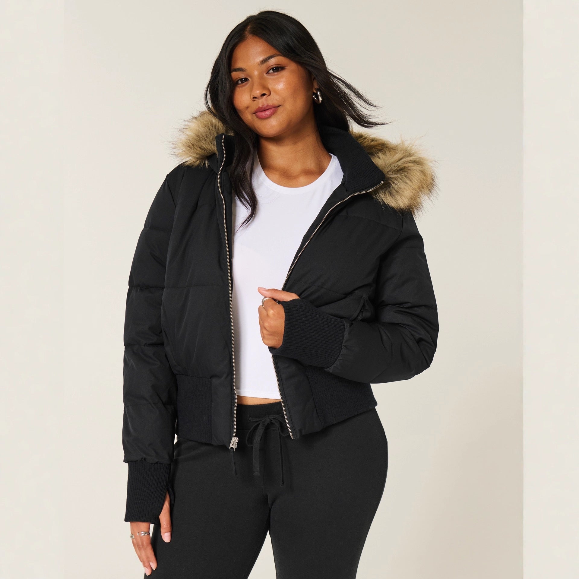 Scarlett Women's Winter Puffer Coat – Faux Fur Hood Cropped Warm Jacket