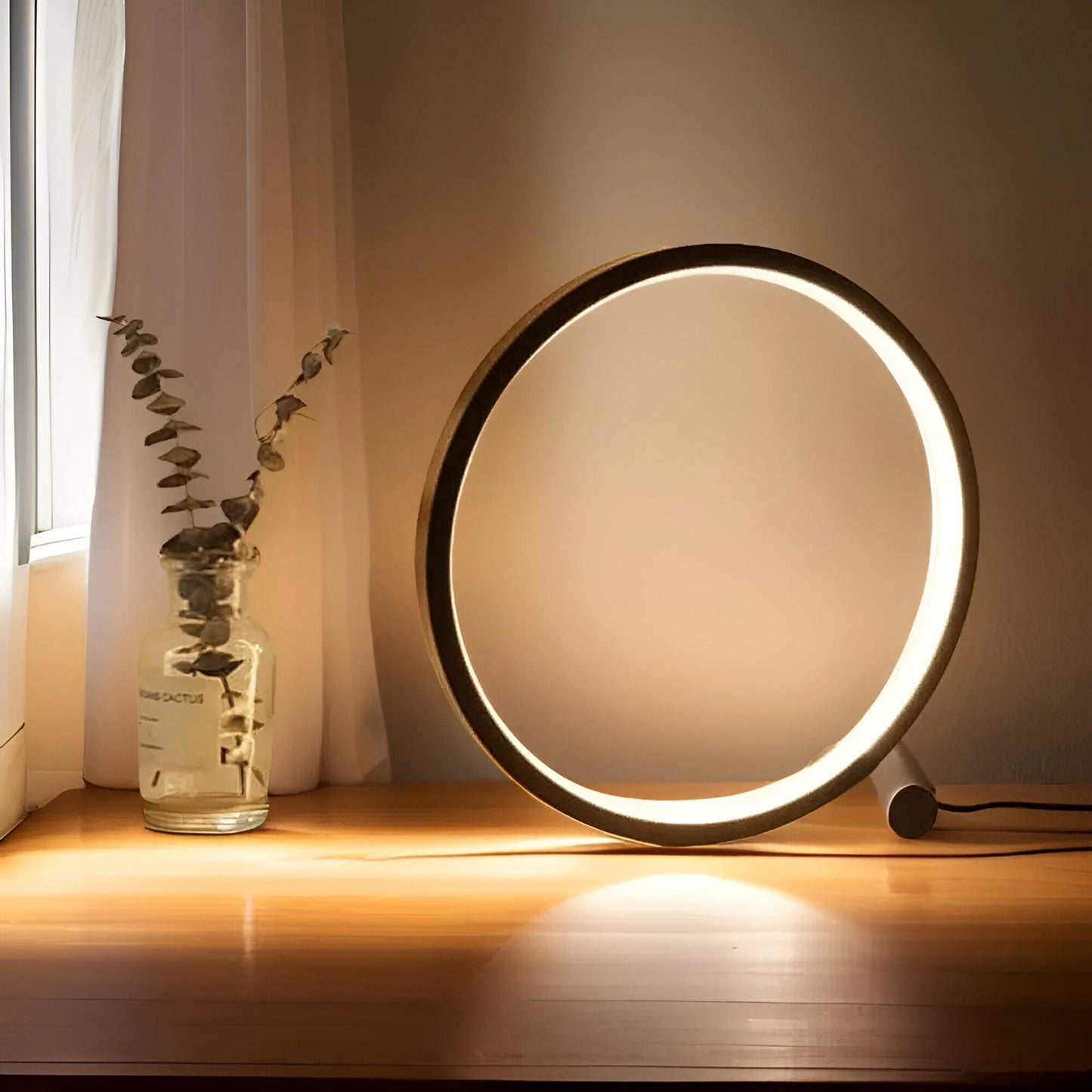 Lunaris – LED Table Lamp in Minimalist Design (Adjustable)