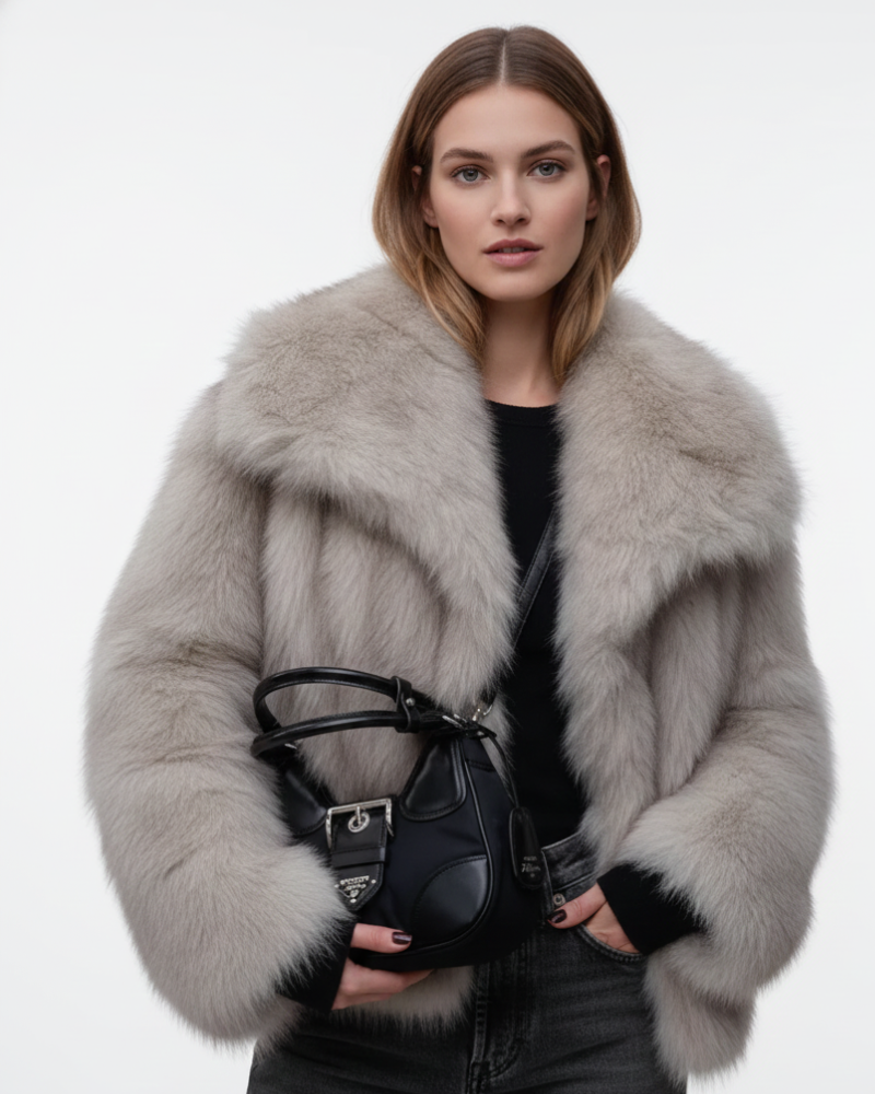 Isabelle Women's Faux Fur Coat – Soft Relaxed Fit Luxury Winter Jacket