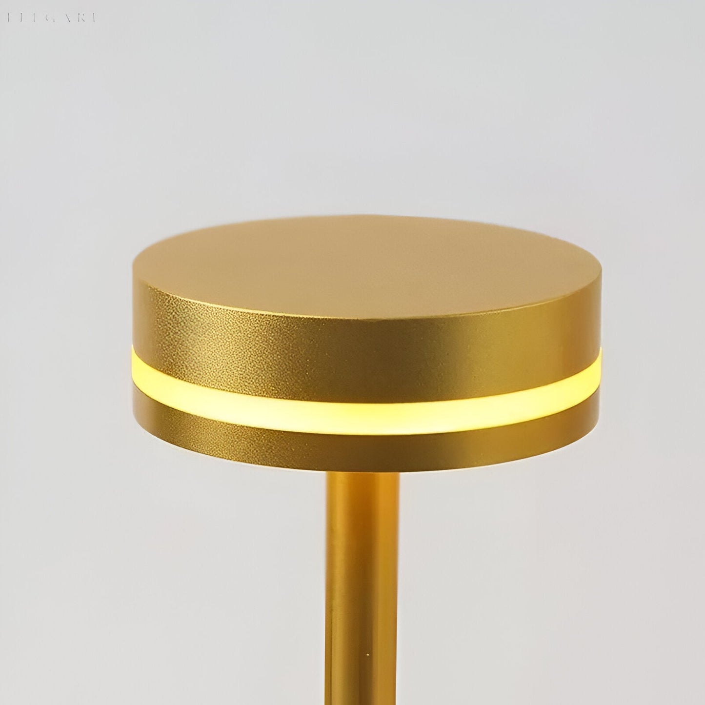 Lurios – Wireless Nordic Table Lamp in Luxurious Design