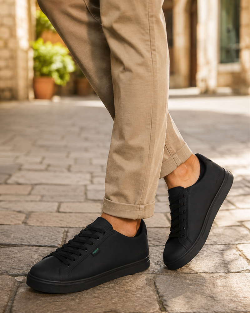 Hayden Men's Leather School Shoes – Lace-Up Trainers with Slip-Resistant Sole
