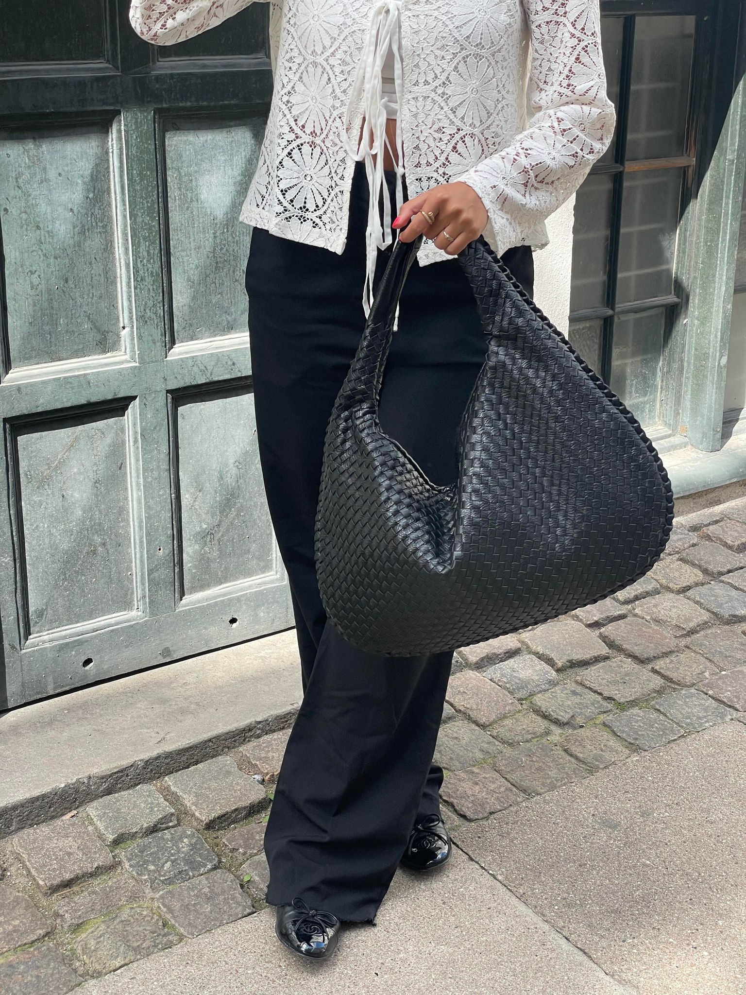 Elowen Women's Woven Tote Bag – Vegan Leather Zip Shoulder Handbag