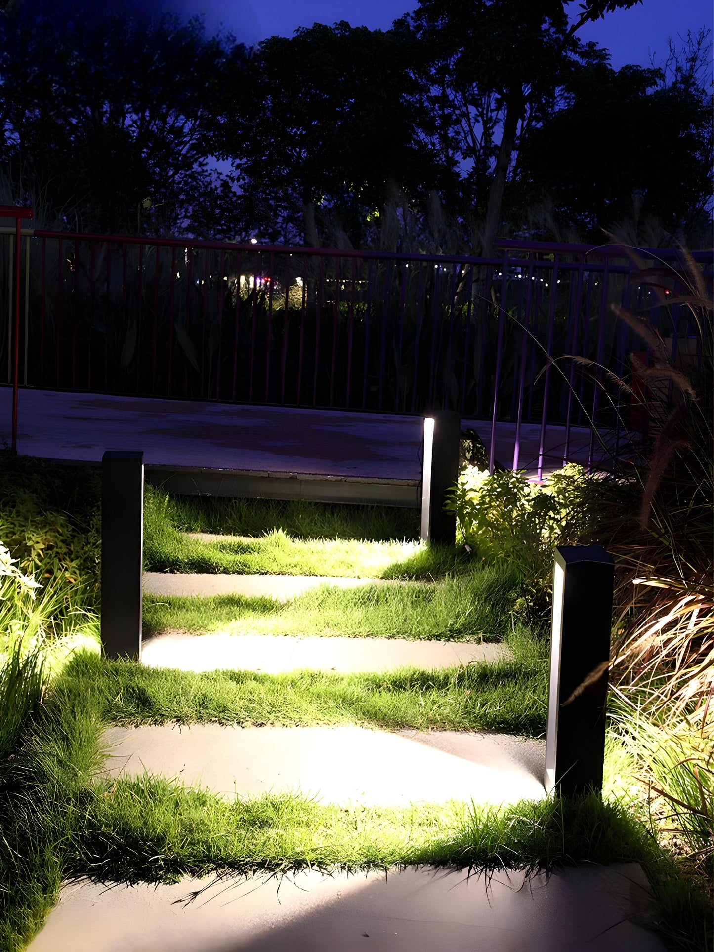 Jackson – Waterproof LED Outdoor Garden Light