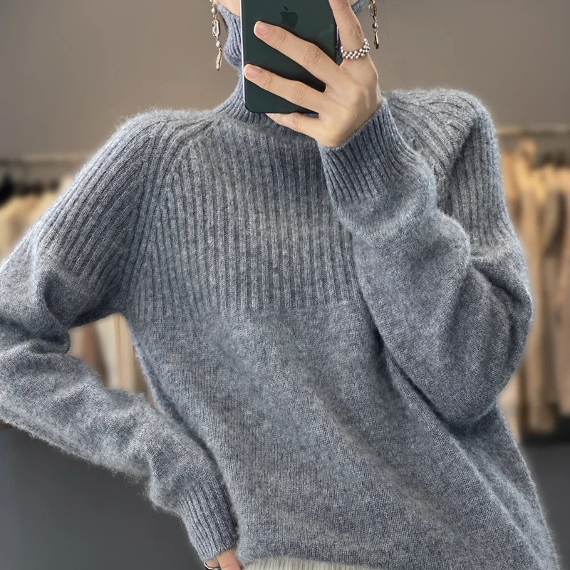 Aveline Women's Roll-Neck Jumper – Soft Ribbed Knit with Relaxed Hip-Length Fit