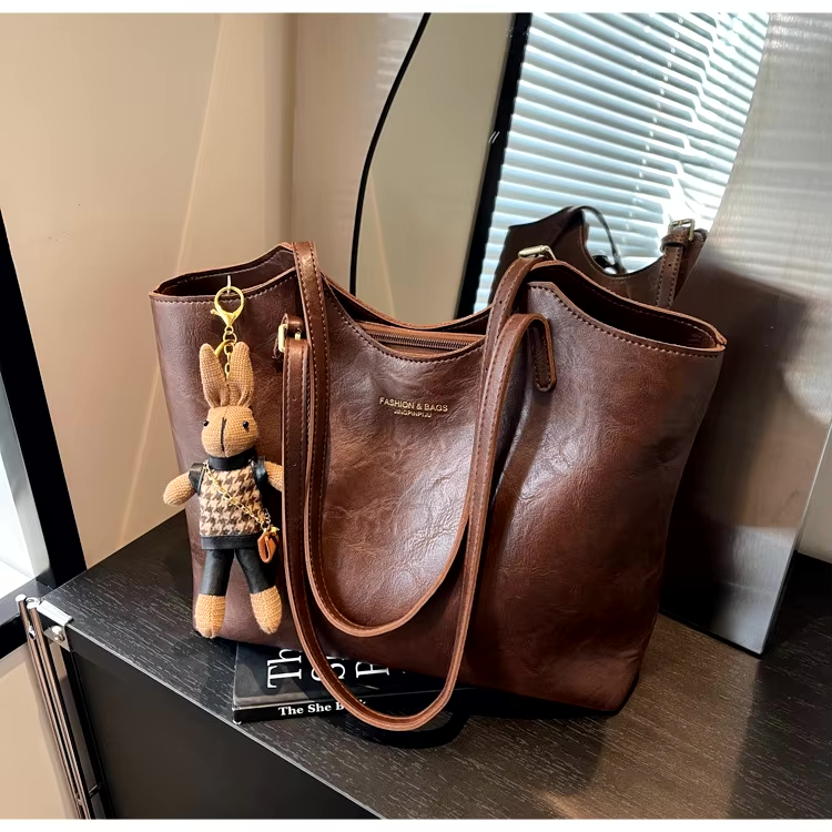 Hannah Women's Vegan Leather Tote Bag – Vintage Finish, Spacious Design & Charm