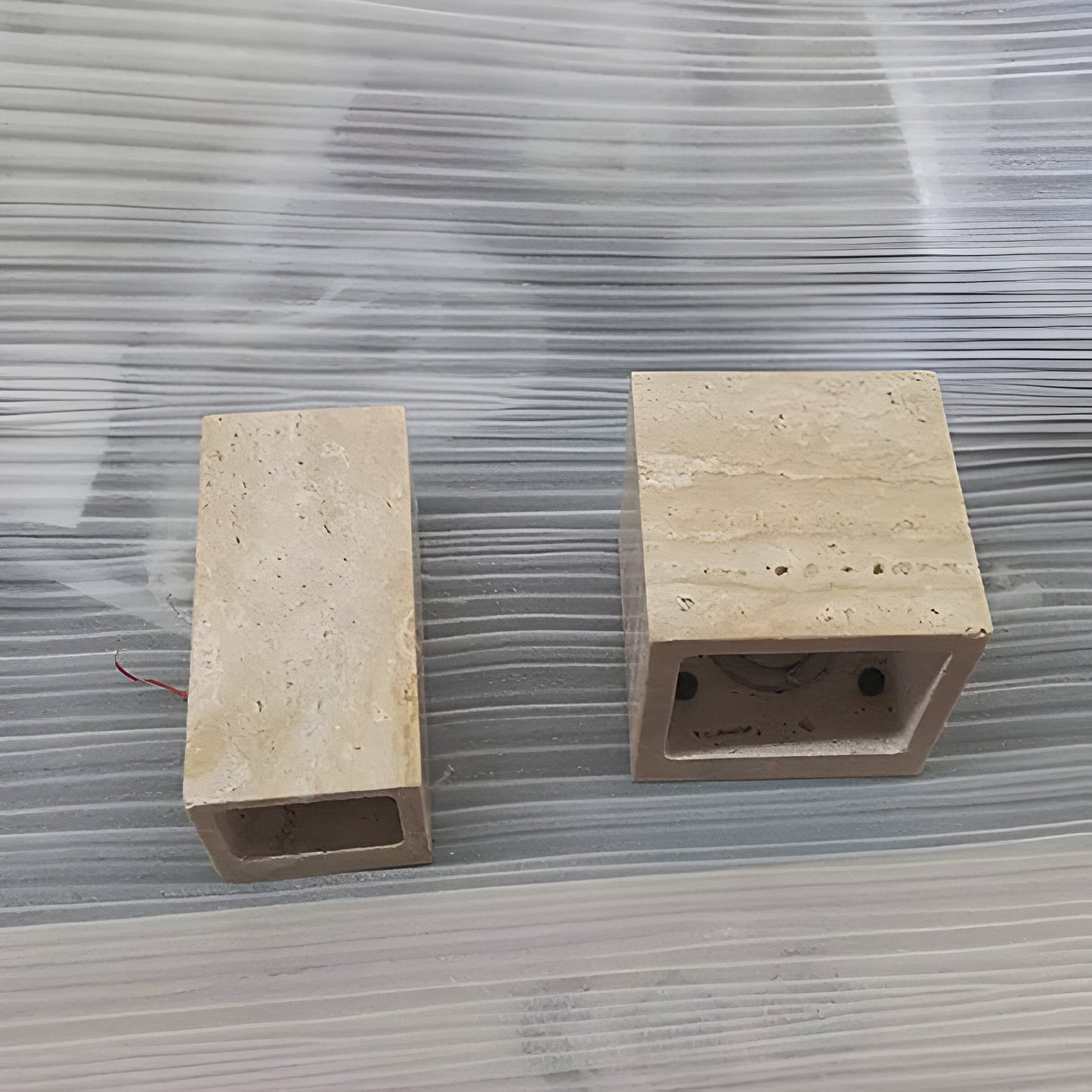 Sivra – Rectangular Travertine LED Wall Light