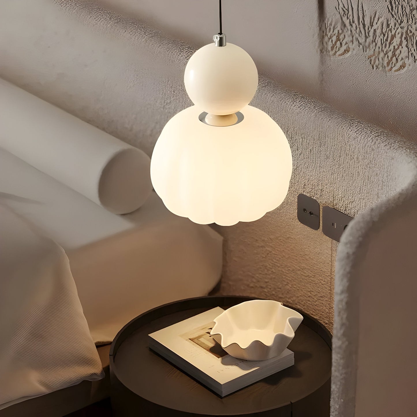 Mjørik – Nordic-Style Hanging Solar LED Pendant Light