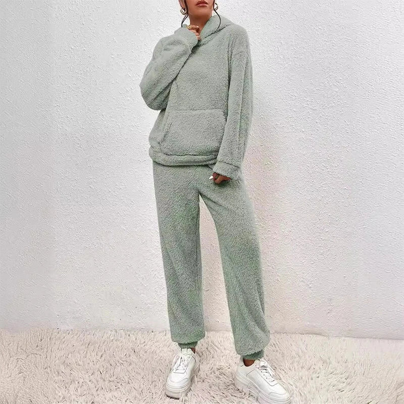 Madison Women's Fleece Lounge Set – Hooded Top & Relaxed Winter Pyjama Set