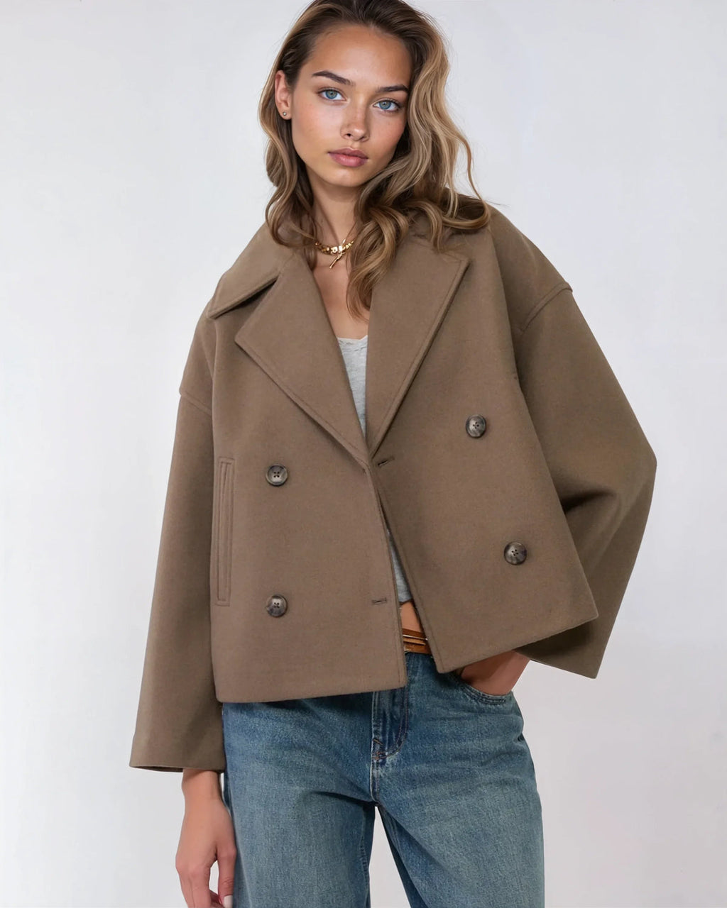 Maudy Women's Cropped Wool-Blend Jacket – Double-Breasted Fit & Wide Lapels